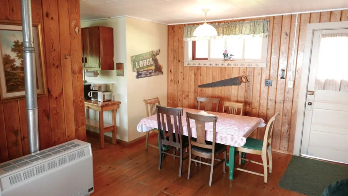 Sunrise Cabin Grey Wolf Lodge Pelican Lake Orr, MN