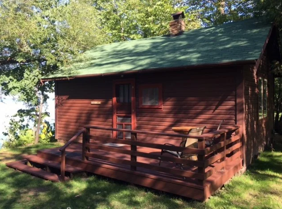Daybreak Cabin Grey Wolf Lodge Pelican Lake Orr, MN
