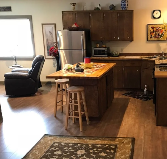 Lower Den Apartment Grey Wolf Lodge Pelican Lake Orr, MN